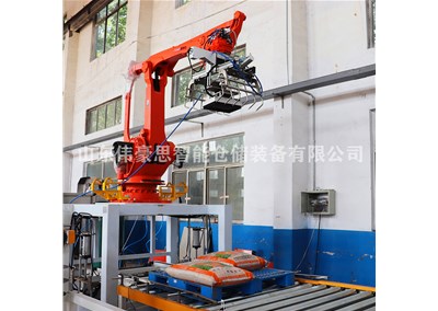 氯化钠拆垛机客户现场 编织袋全自动拆垛机械手