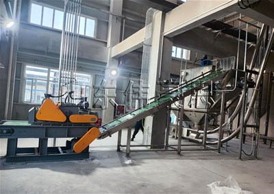 碳酸钙粉自动破袋机技术参数及特点