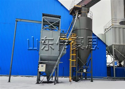 石墨粉自动吨袋拆袋机 吨包破包机工作现场